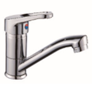 Смеситель д/умыв AQUATTRO рыч, излив 15см, шпил., пласт. ручки, б/подводки