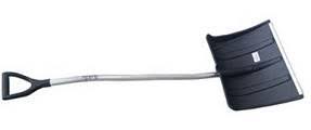 Лопата пластм Аляска 490х370мм накладка, с алюм. черенком