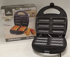 Вафельница Добрыня DO-2107 сосиска-гриль