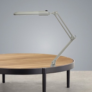 Светильник Дельта 11вт серебро  2G7 на струбцине